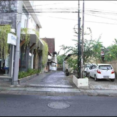Pili Pili Homestay 6 Legian Εξωτερικό φωτογραφία