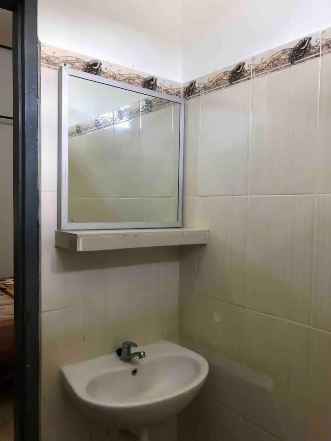 Pili Pili Homestay 6 Legian Εξωτερικό φωτογραφία