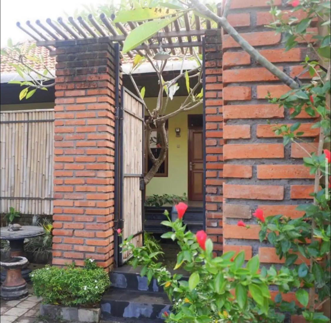 Pili Pili Homestay 6 Legian Εξωτερικό φωτογραφία