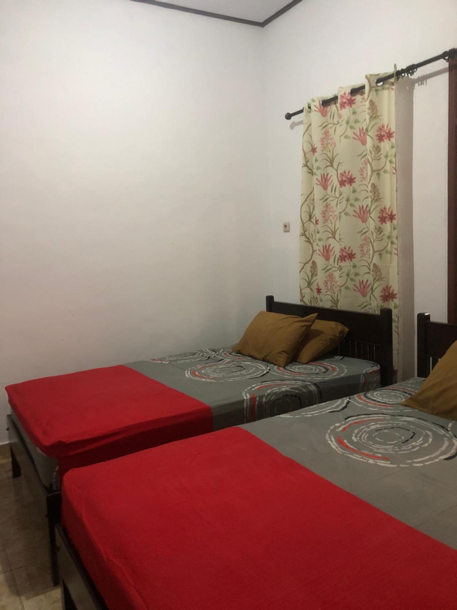 Pili Pili Homestay 6 Legian Εξωτερικό φωτογραφία