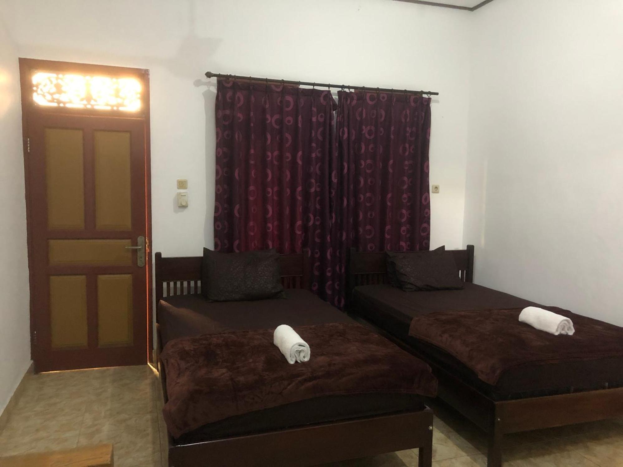 Pili Pili Homestay 6 Legian Εξωτερικό φωτογραφία
